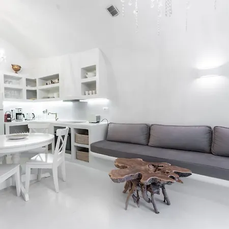 Sun Naam Santorini With Heated Jacuzzi 빌라 카르테라도스