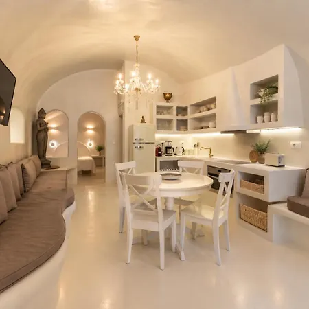Sun Naam Santorini With Heated Jacuzzi Villa *